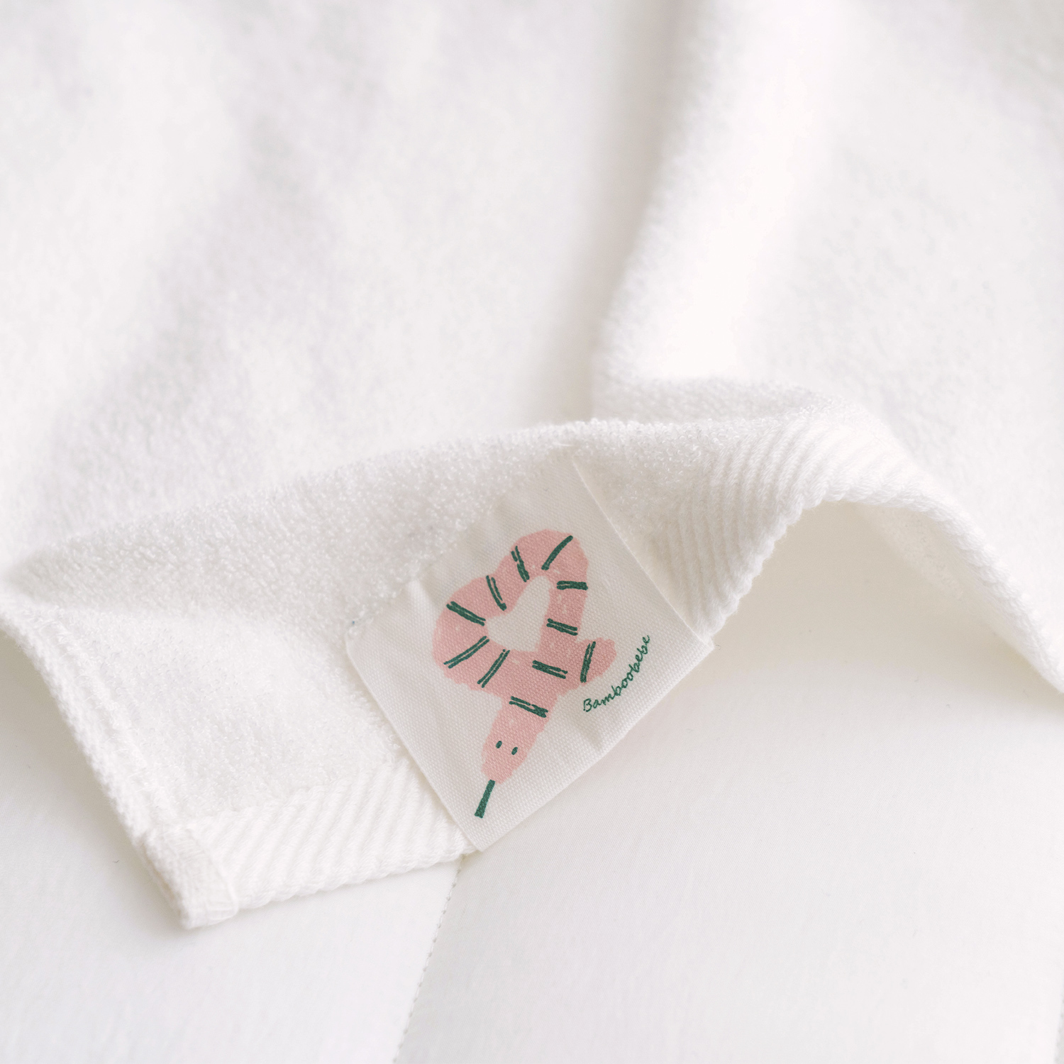 Bamboo Lovely Snakie Bath Towel