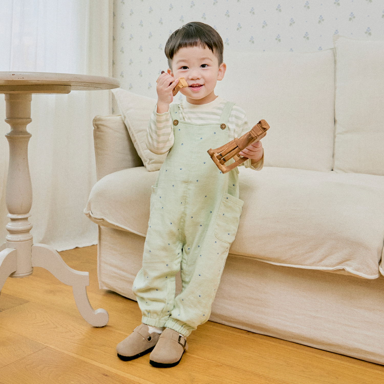 <font color=#3a7eba><b>[예약구매 9/8 순차출고]</b></font></br>요루거즈 솔랑솔랑 오버롤